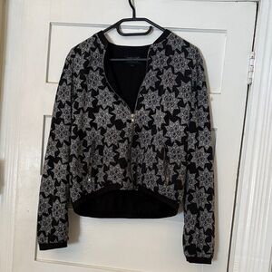 Black and Gray Star Patterned Women's Jacket